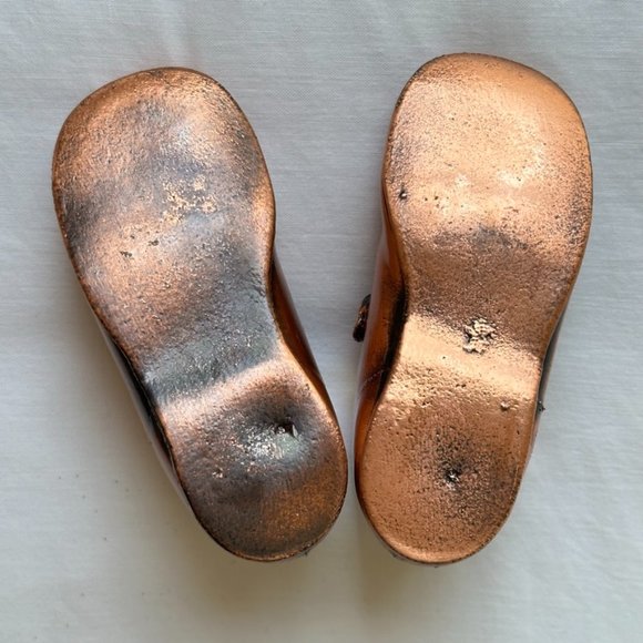 Vintage Copper-Plated / Brass / Bronze Baby Shoes Nursery Decor Display Art - Picture 5 of 6